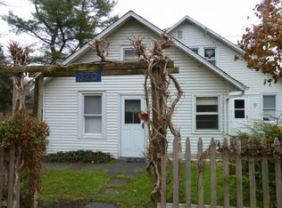 320 Old Kingston Rd, New Paltz, NY 12561