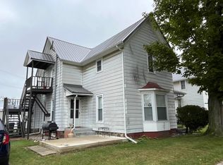 110 W Mill St, Topeka, IN 46571