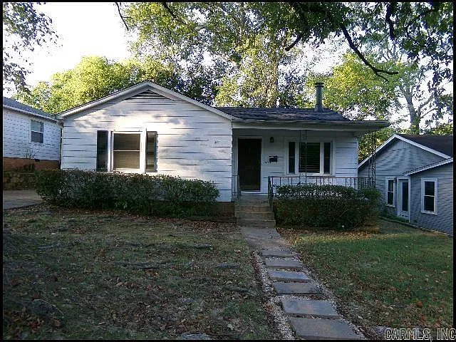 2504 Blackwood Rd
