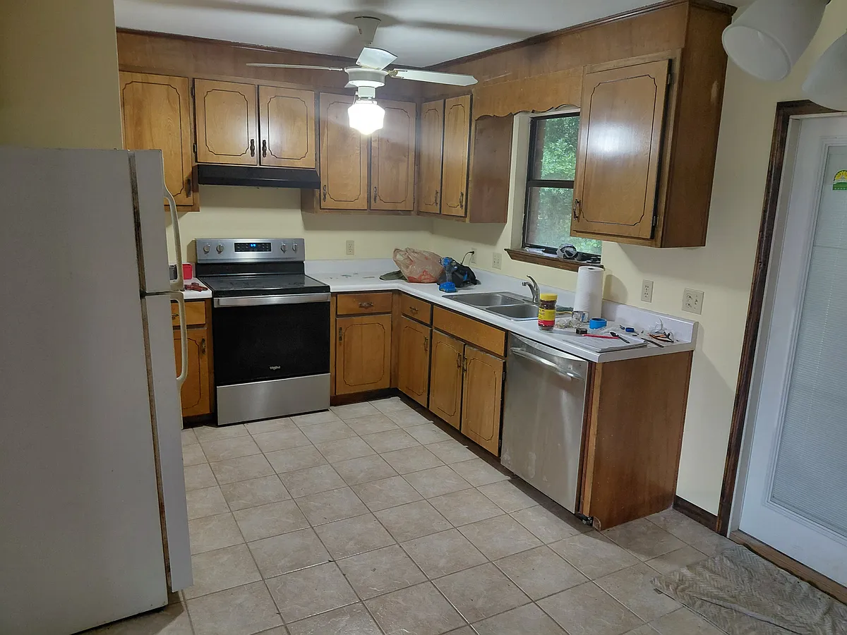 Building Photo - 6348 Gaines Ct