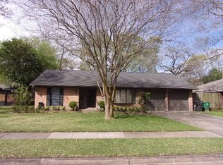 1815 Tattenhall Dr, Houston, TX 77008