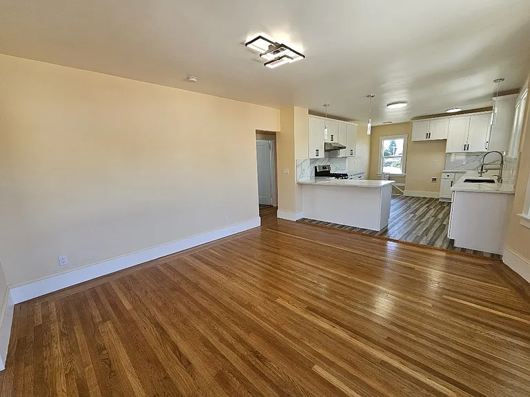 481 Van Dyke Ave #1 — Photo 1