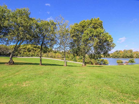 3rd image of Riverbrook Dr
