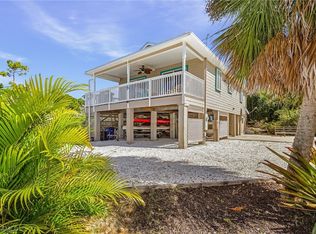 7447 Florence Dr, Bokeelia, FL 33922