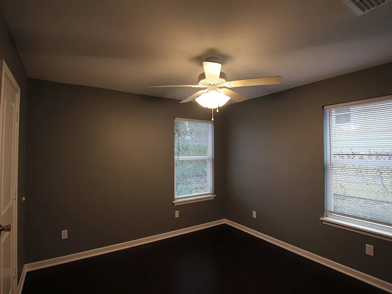 3506 Betts St — Photo 18