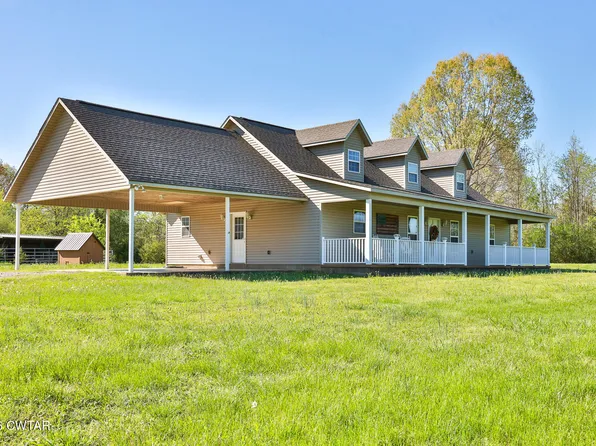 821 Cochran Rd, Greenfield, TN 38230