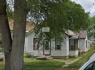 208 N 2nd St, Missouri Valley, IA 51555