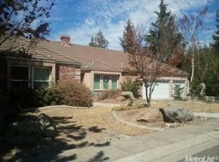 10101 Del Almendra Dr, Oakdale, CA