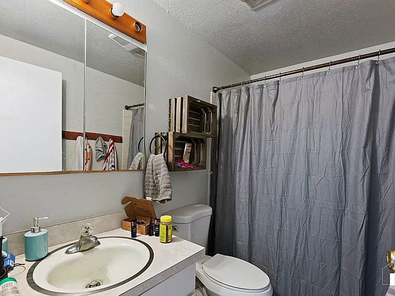 2nd image of 1047 Bulloch Cir Room 1