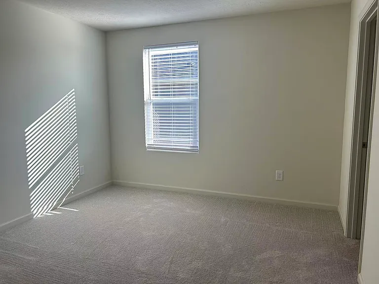 3296 Hadley Dr — Photo 22