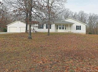 1723 Loughboro Rd, Bismarck, MO 63624