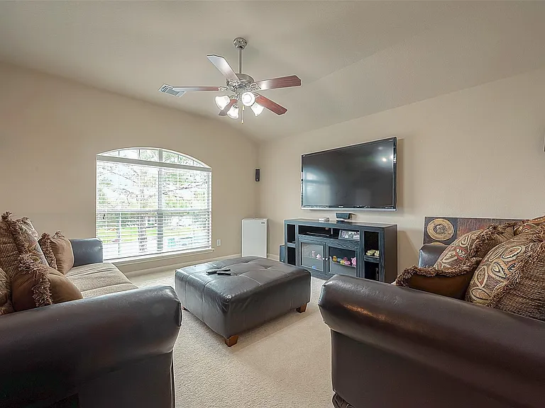 9906 Bronze Mill Ln — Photo 18