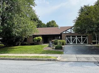 1197 Marie Ave, Ephrata, PA 17522