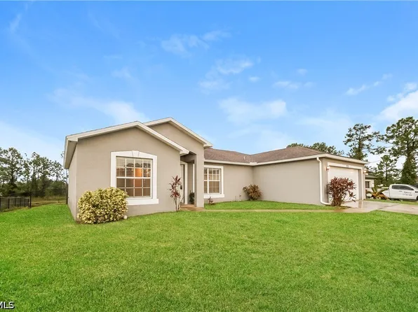 2705 Villa Ave S, Lehigh Acres, FL 33976