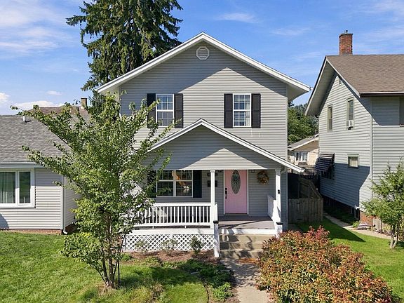 2nd image of 4426 Tacoma Ave