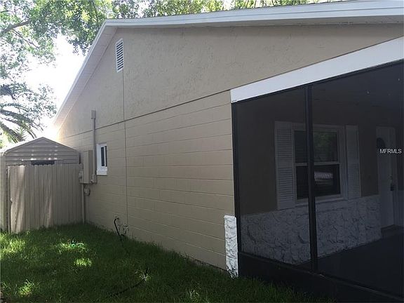 3rd image of 3931 Beachman Dr