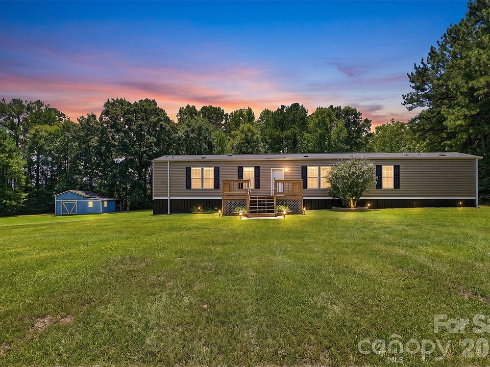 1st image of 853 Nancys Pl