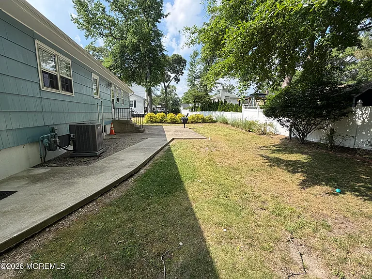 1905 Finderne St — Photo 15