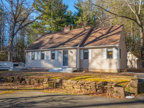 7 Oak Glen Court, Simsbury, CT 06070