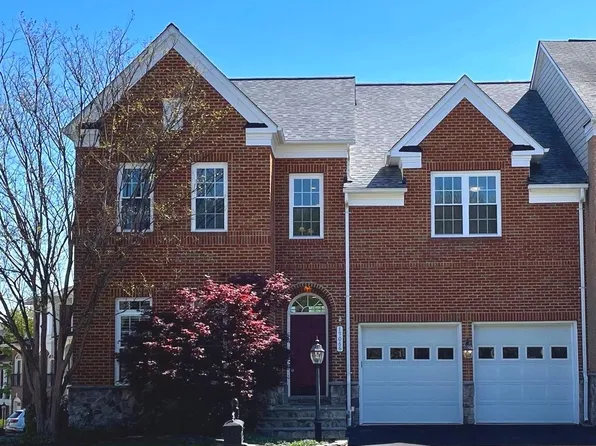 19066 Crimson Clover Ter, Leesburg, VA 20176