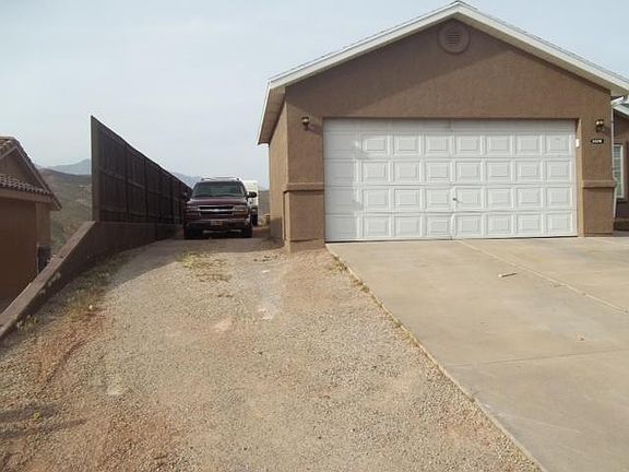 Side Parking/RV Parking