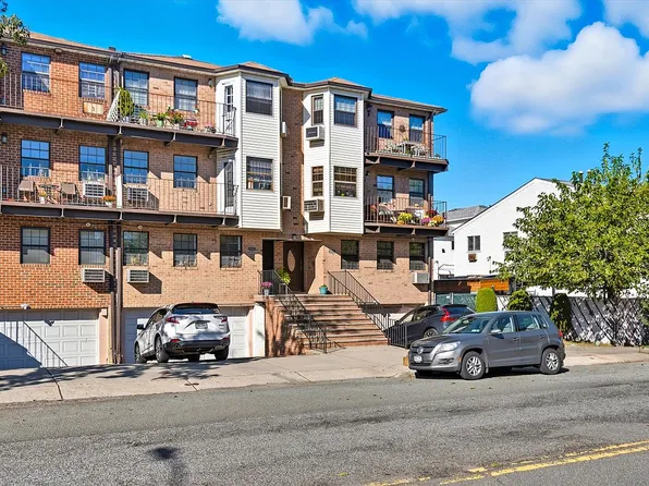 151-16 79th St #L2, Howard Beach, NY 11414