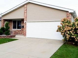 525 Hirsch Ave, Calumet City, IL