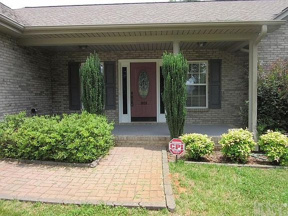 4th image of 3426 N Bay Dr
