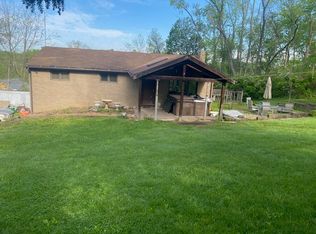 387 Lariat Dr, Mcmurray, PA 15317