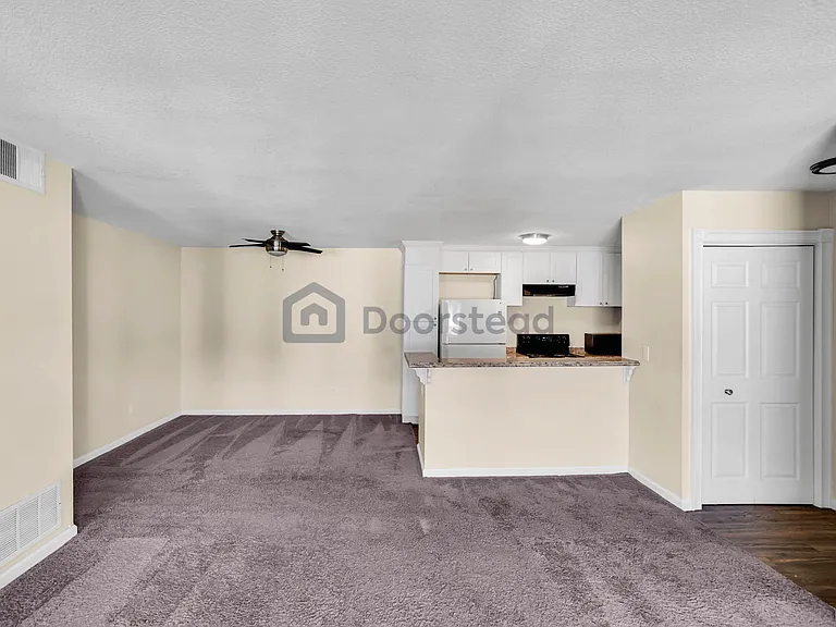 2521 W Sunflower Ave #J12 — Photo 1