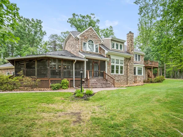 372 Hidden Treasure Ln, Pamplin, VA 23958