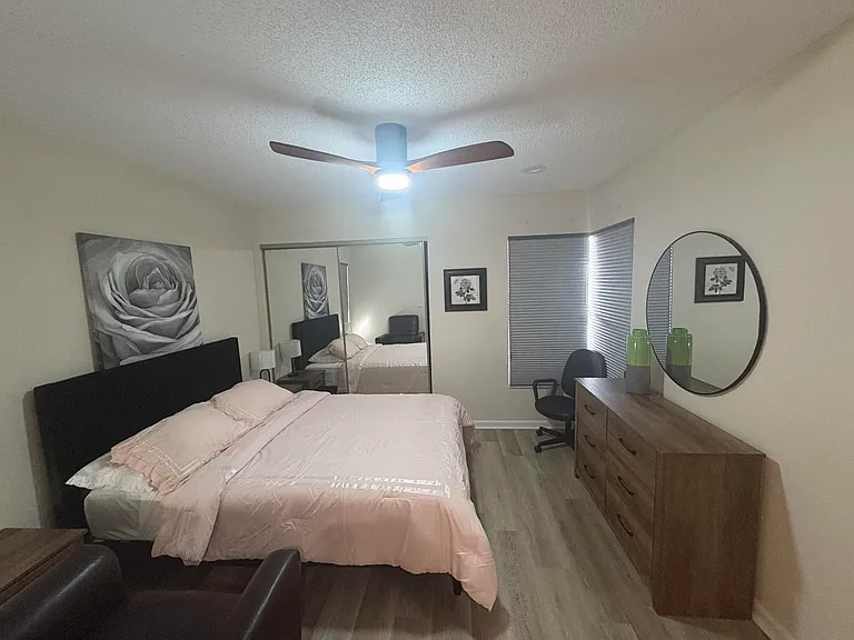 7275 Summer Tree Dr — Photo 13
