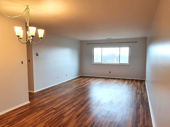 3rd image of 20333 Detroit Rd APT 511