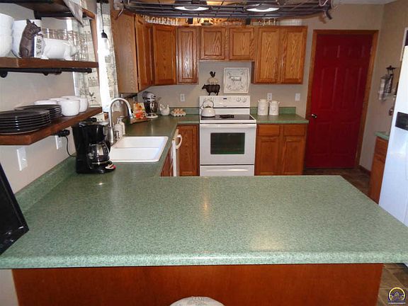 5th image of 15698 SE Indian Valley Ln