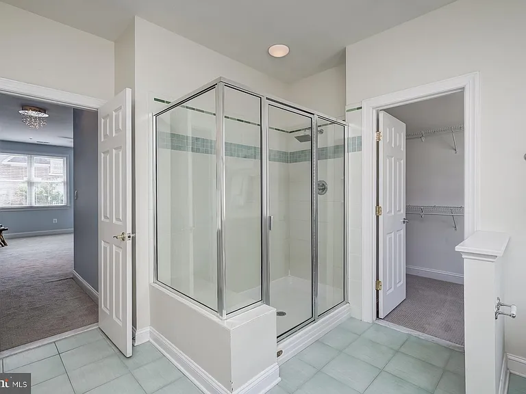 1236 Harbor Island Walk — Photo 34