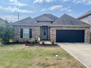460 Christopher Dr, Houma, LA 70364