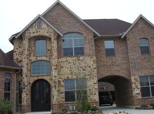 3724 Canon Gate Cir, Carrollton, TX 75007
