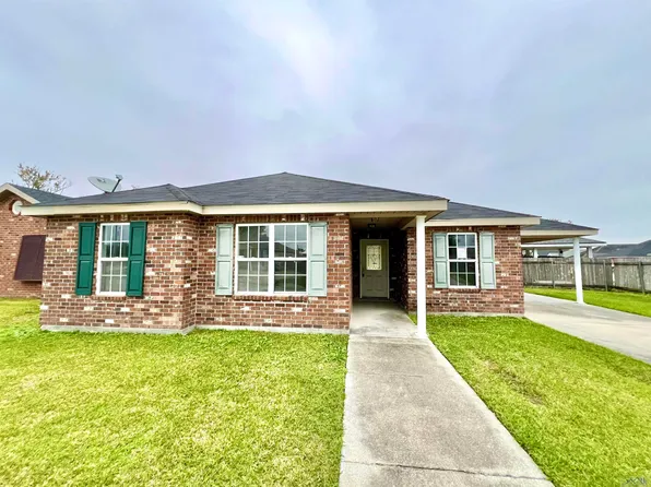 135 Jolie Oaks Blvd, Thibodaux, LA 70301