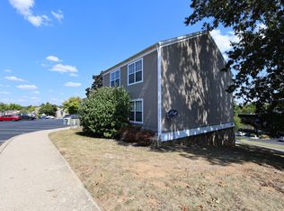 857 Malabu Dr APT 1202, Lexington, KY 40502