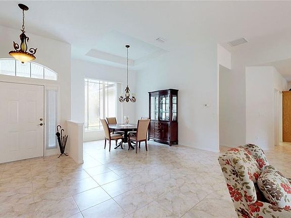 4th image of 3936 N Baywood Dr