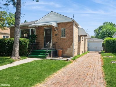 9329 Long Ave, Skokie, IL, 60077