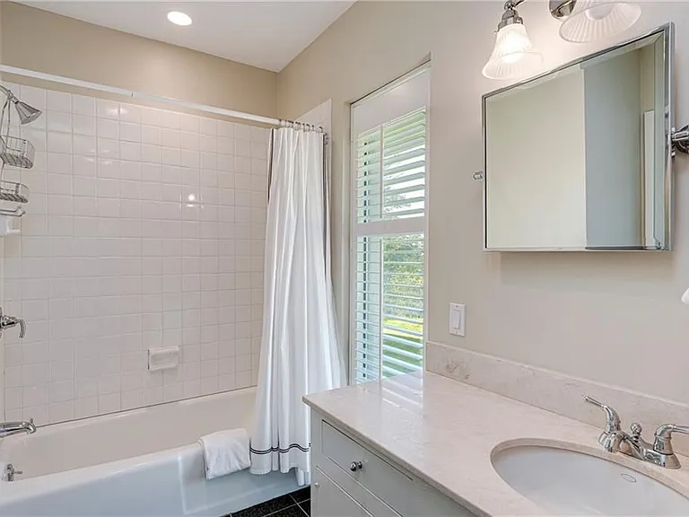 111 Ocean Ave — Photo 39