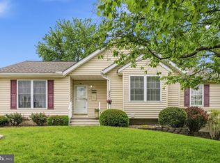 704 Collier Ct, Westminster, MD 21158