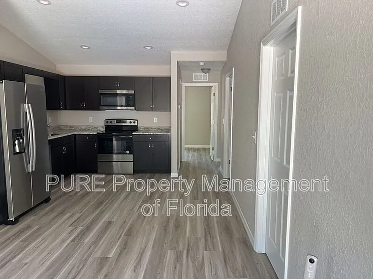6504 SW 140th Place Rd #2 — Photo 7