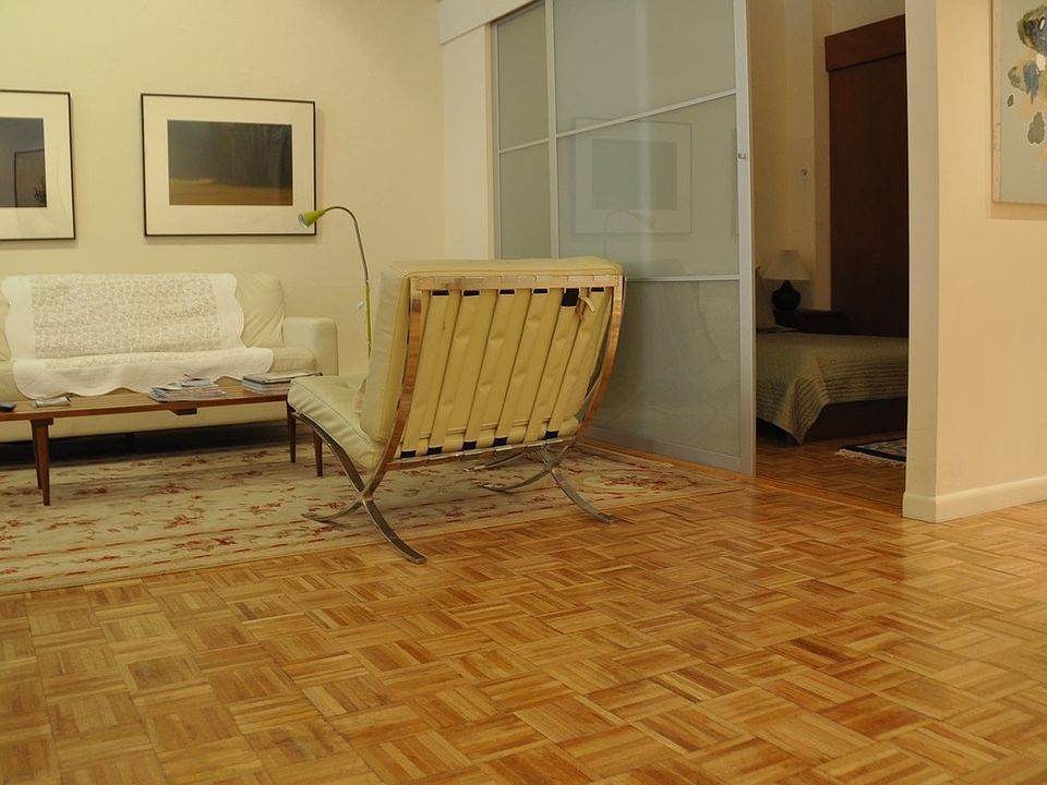 2nd image of 87 Franklin St #2