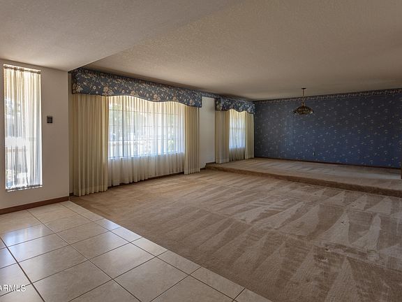 4th image of 1340 E CAROLINE Lane S