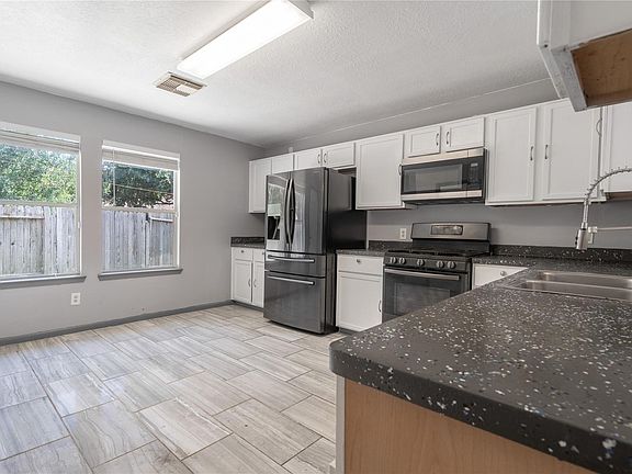 5th image of 19431 River Bottom Rd