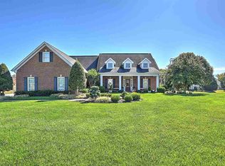 112 Hampton Ct, Greeneville, TN 37745