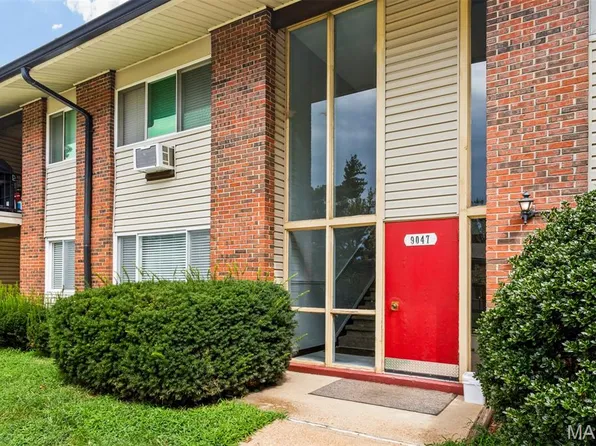 9047 Villaridge Ct APT A, Saint Louis, MO 63123