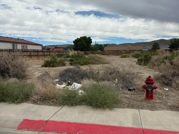 675 Warren Way, Fernley, NV 89408